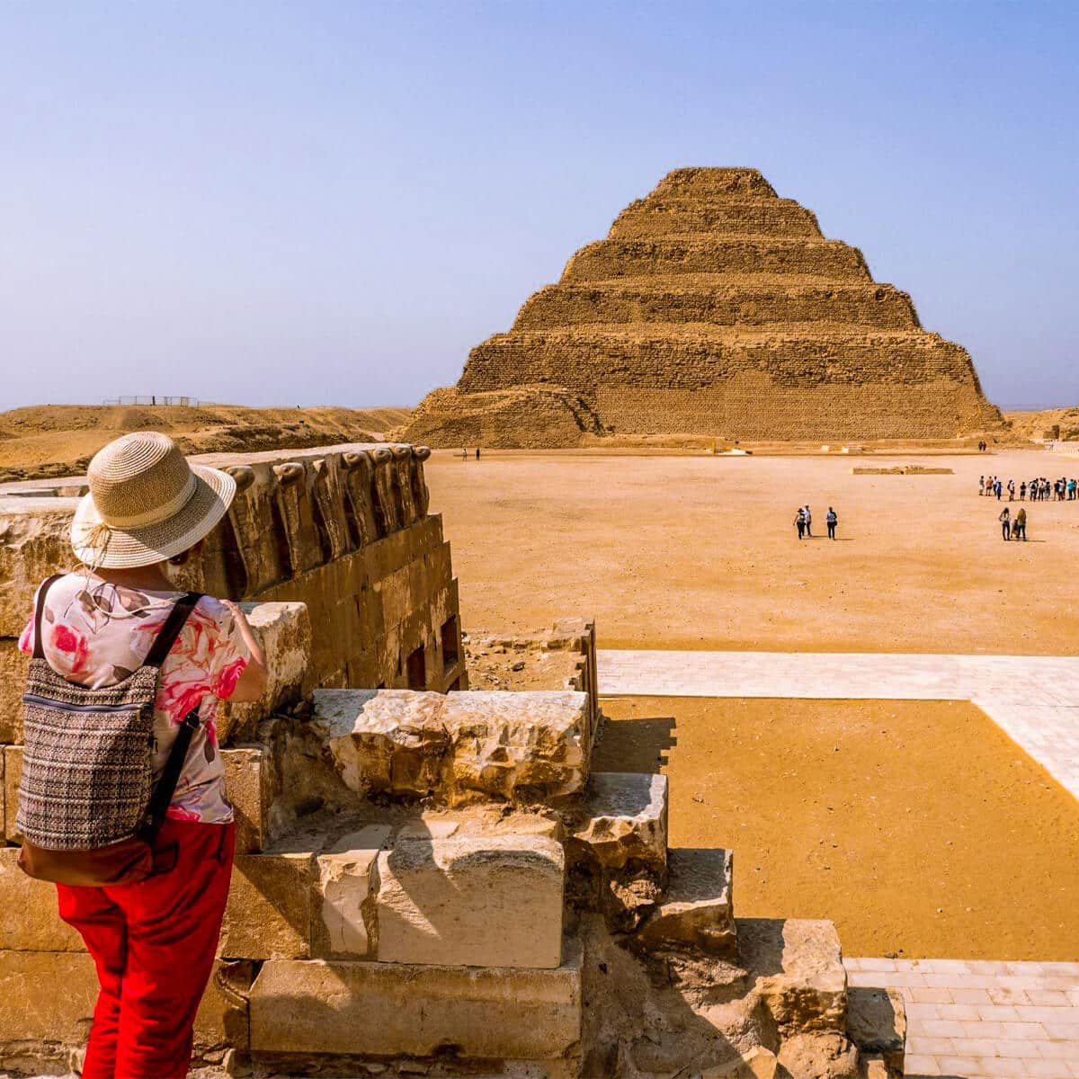 Half Day Tour To Memphis And Sakkara