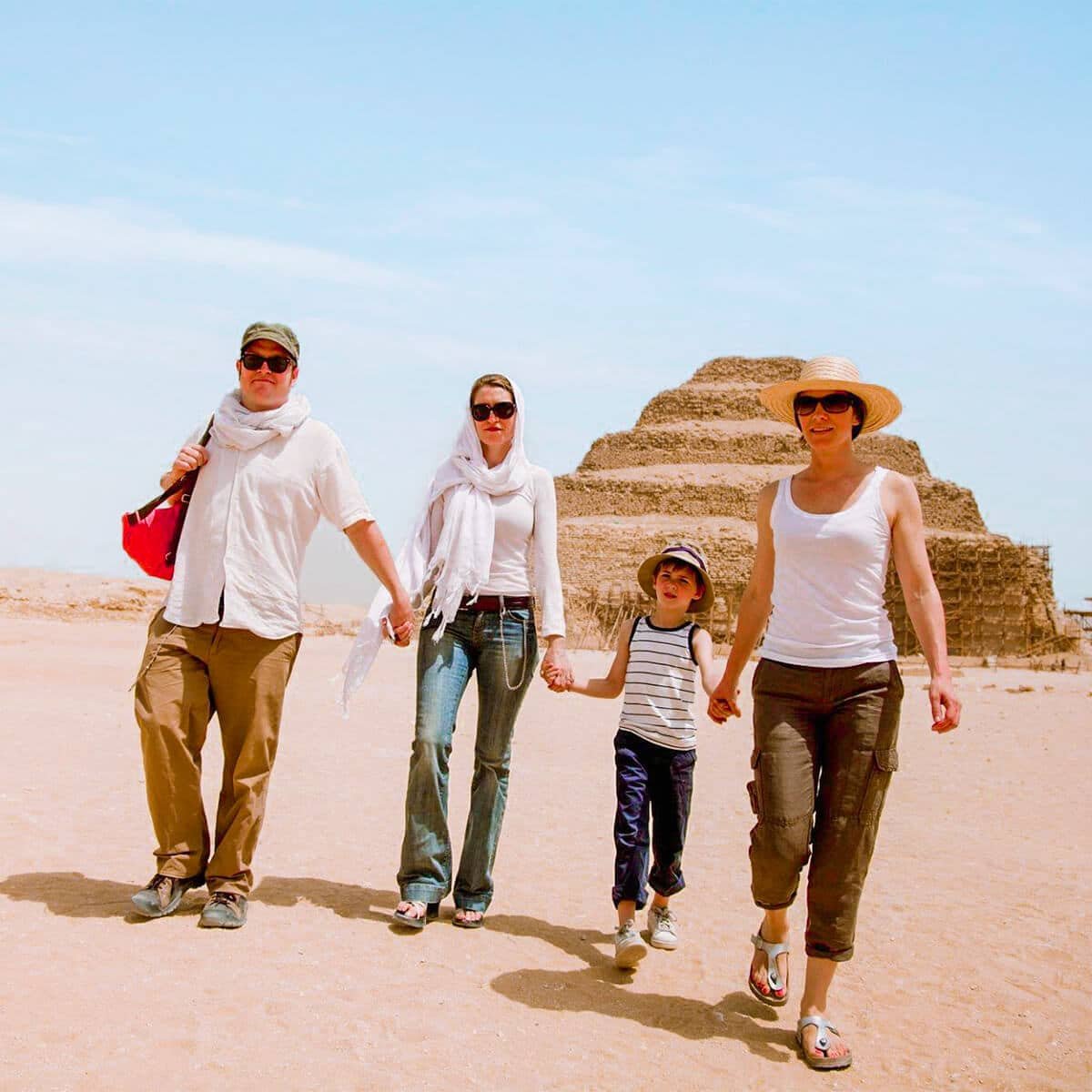 Day Tour to Giza Pyramids, Memphis, Dahshur and Saqqara